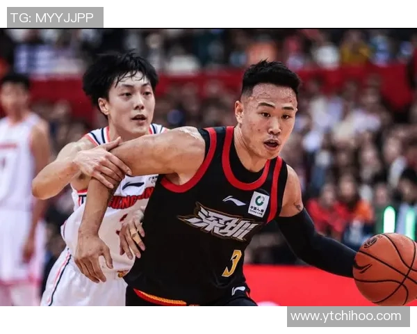 方硕的成长之路:从青涩球员到篮球场上的领军人物